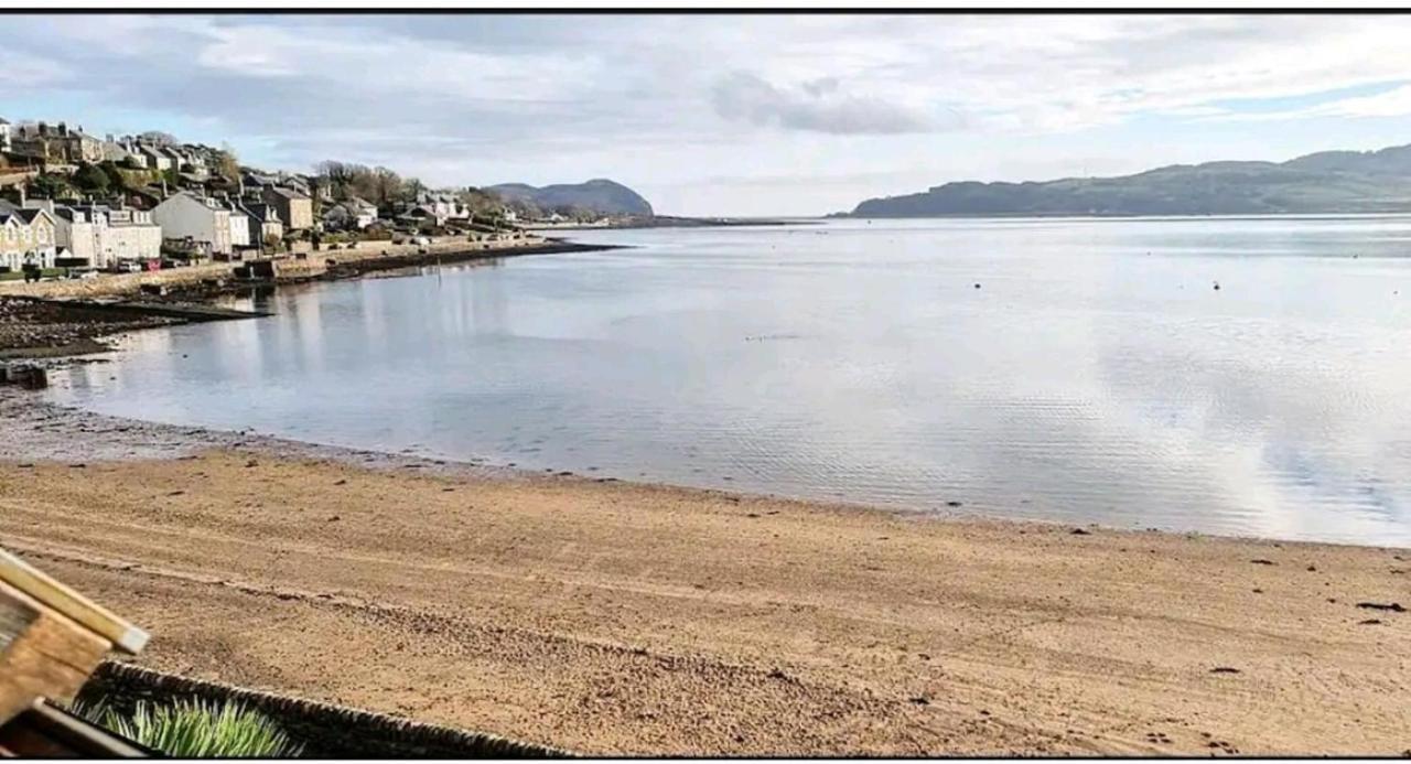 Inviting 1-Bed Apartment In Campbeltown Loch Views Exteriér fotografie